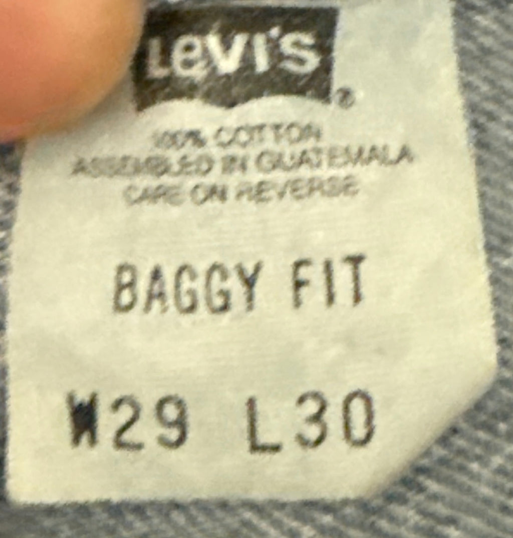 SKYLER Y2K VINTAGE LEVI'S SHORTS