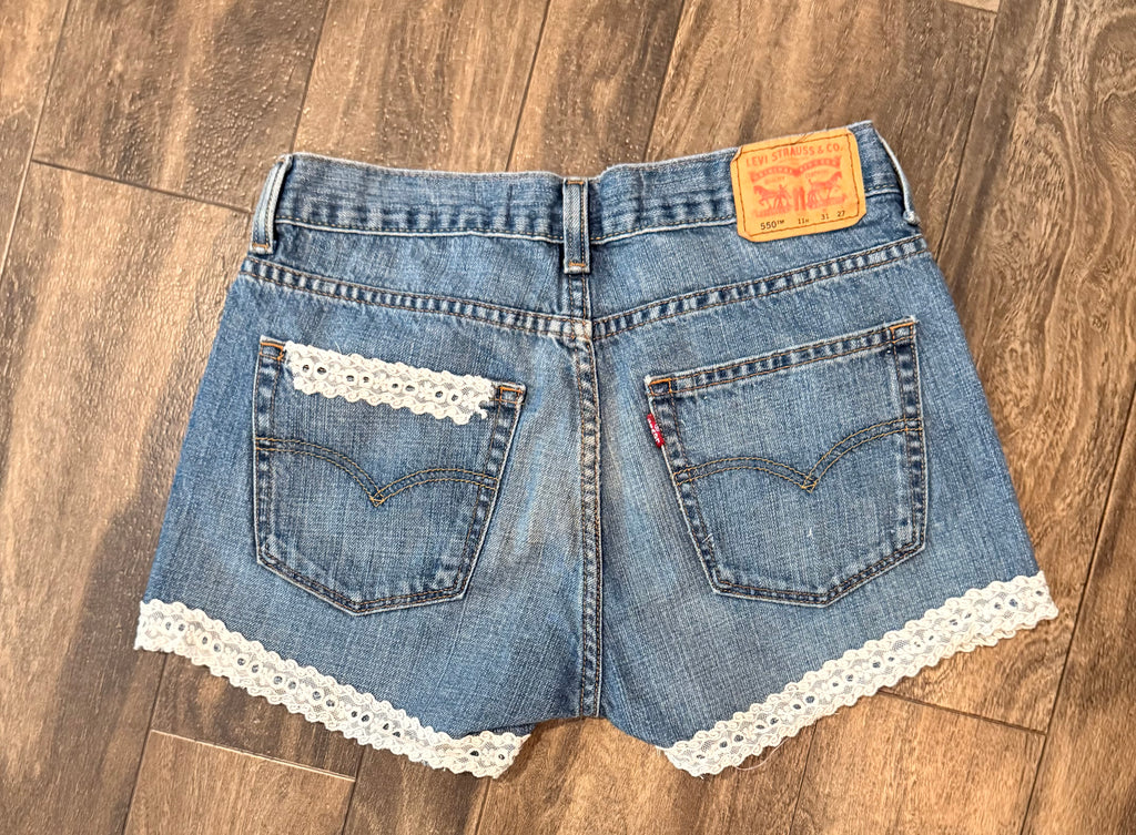 Pearl Upcycled Levi's 550 Shorts