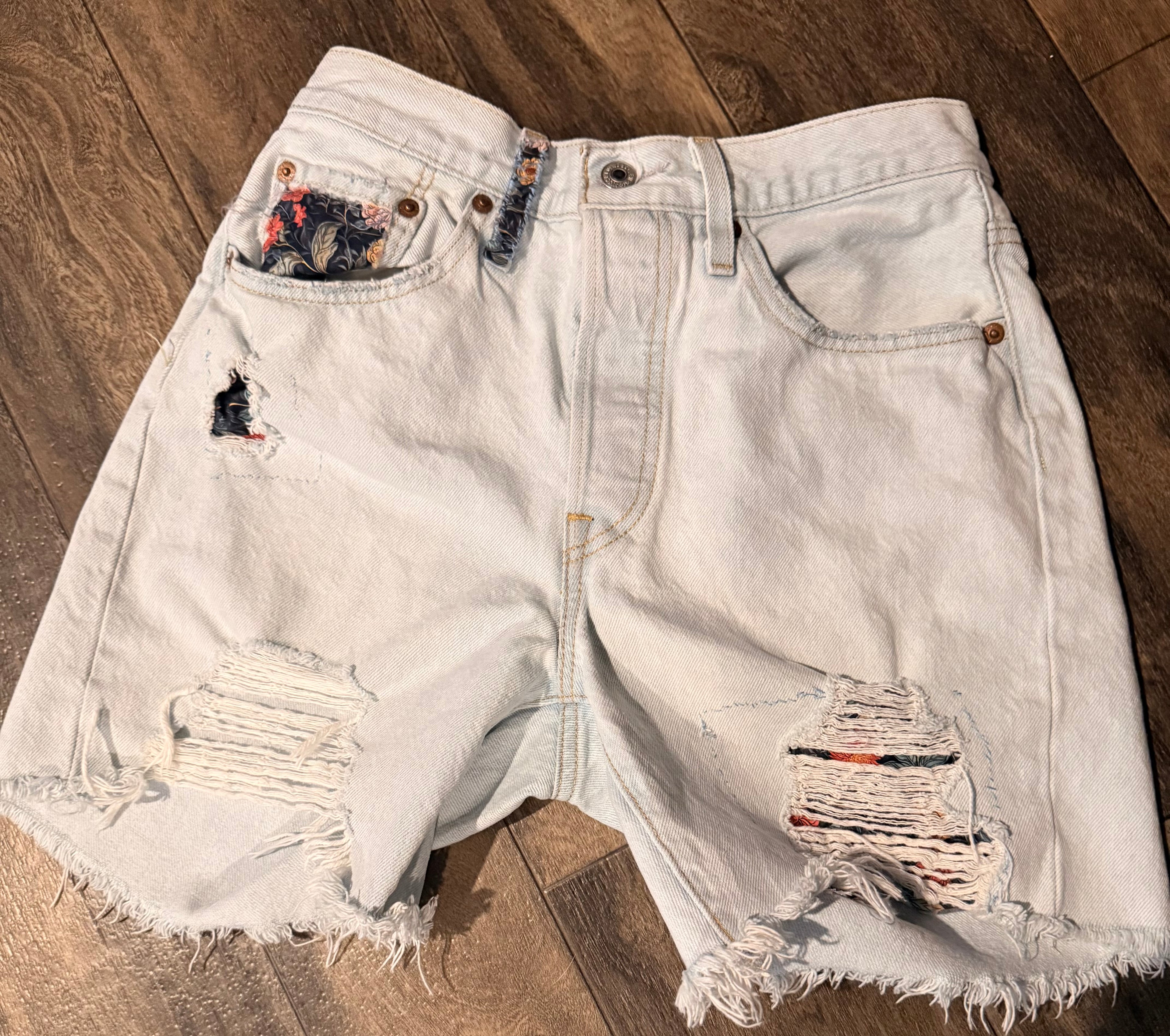 Maise upcycled light wash 501 Levi's