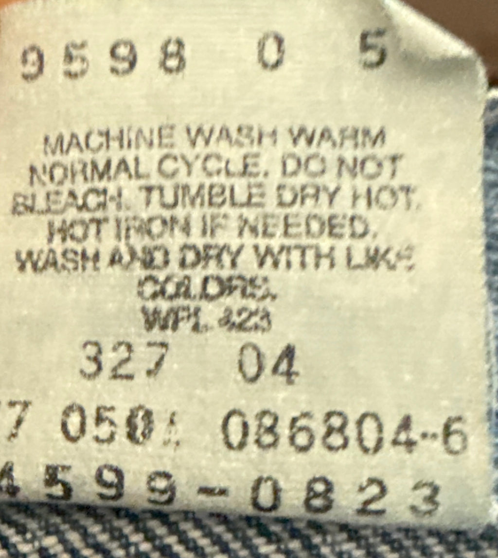SKYLER Y2K VINTAGE LEVI'S SHORTS